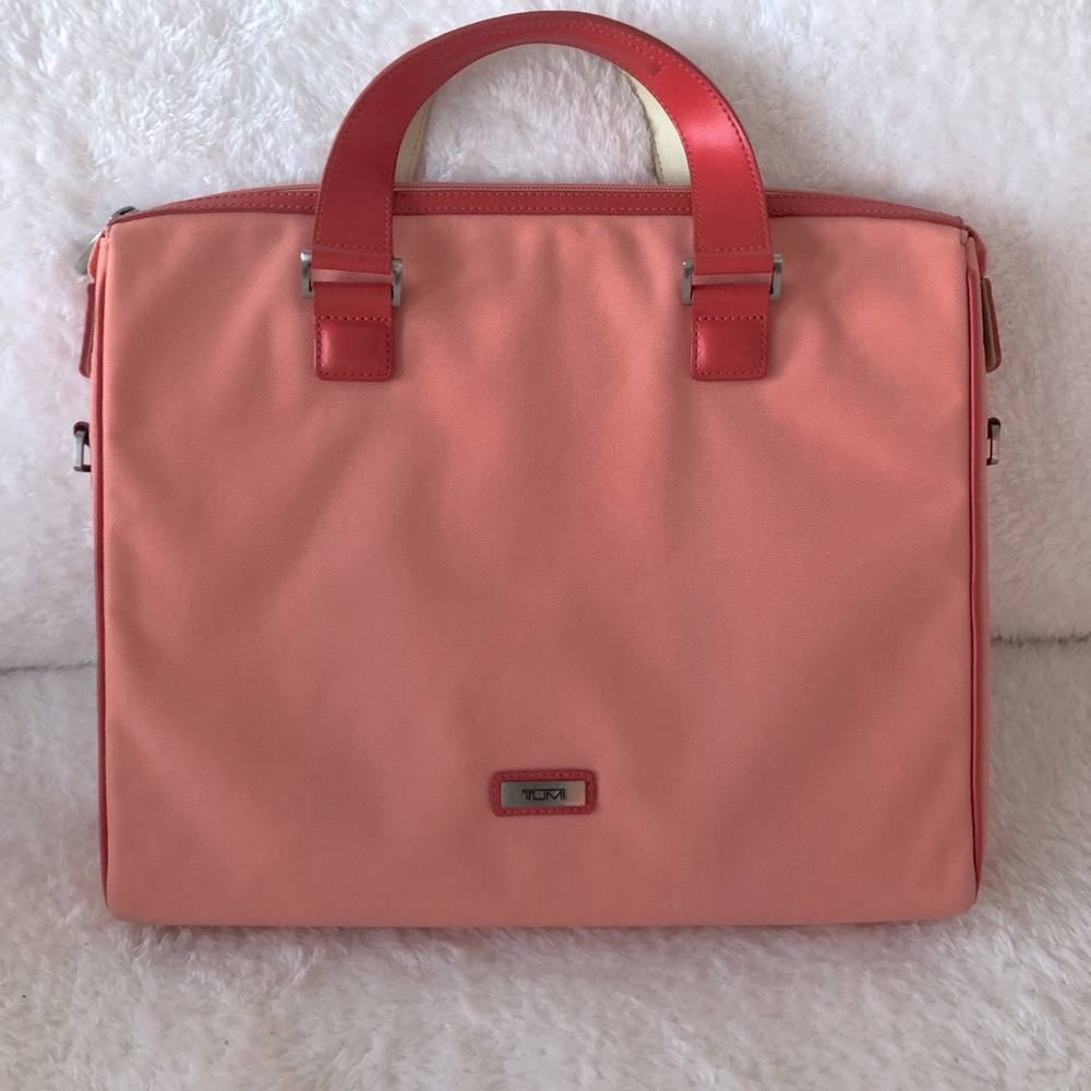 Tumi coral Tote and carry for laptops/iPads/games